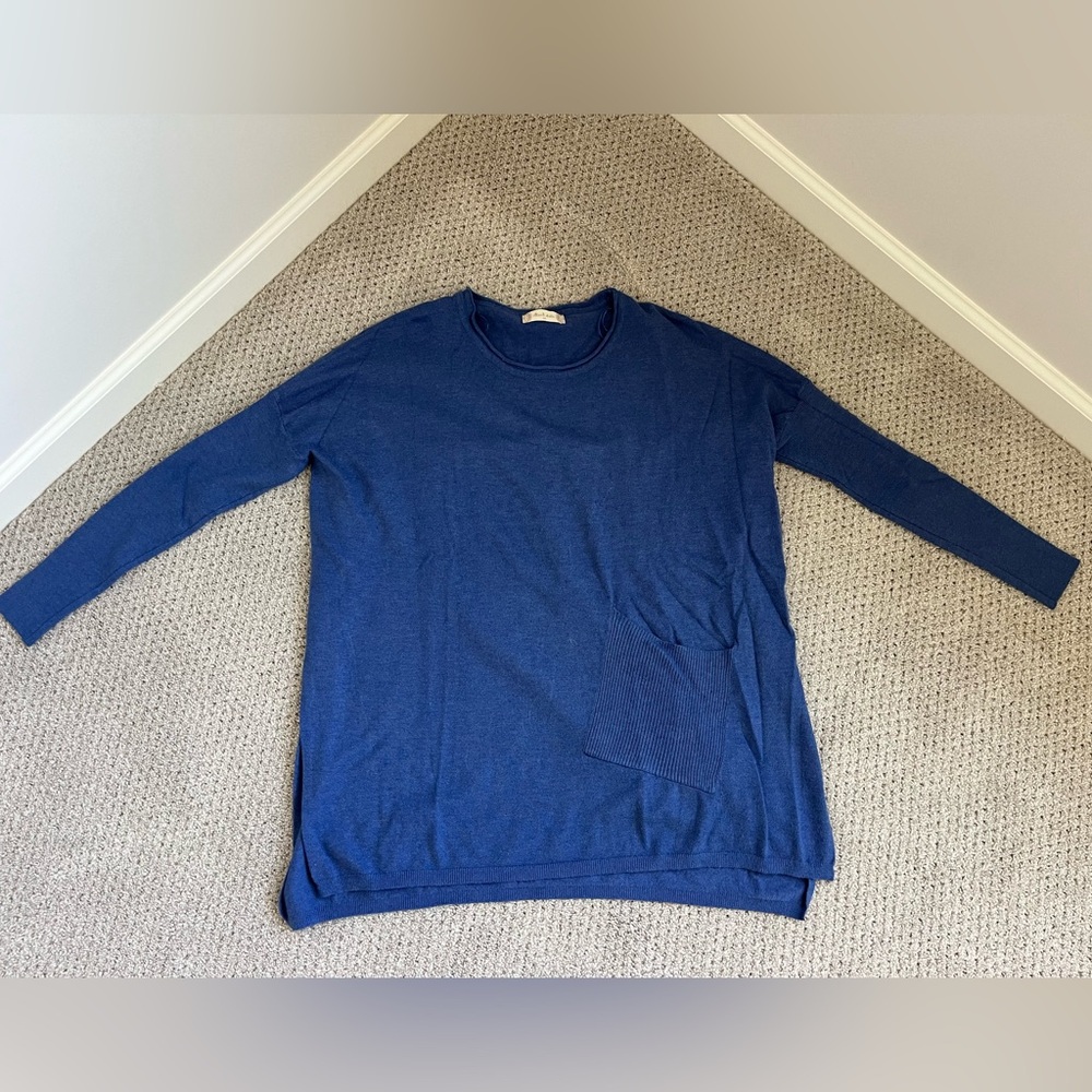 Women's Blue Long Sleeve Sweater